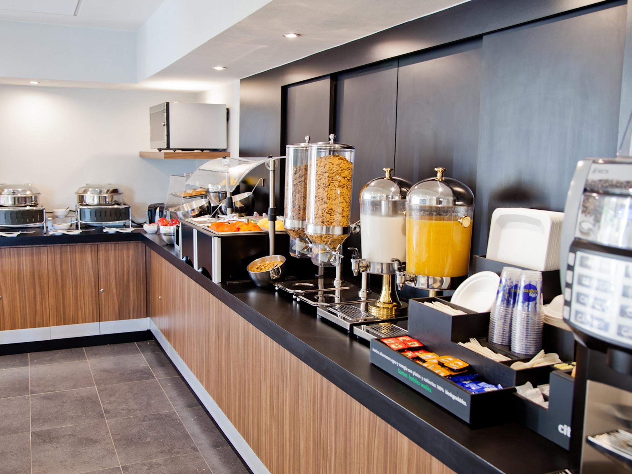 City Express By Marriott Salamanca Exterior foto